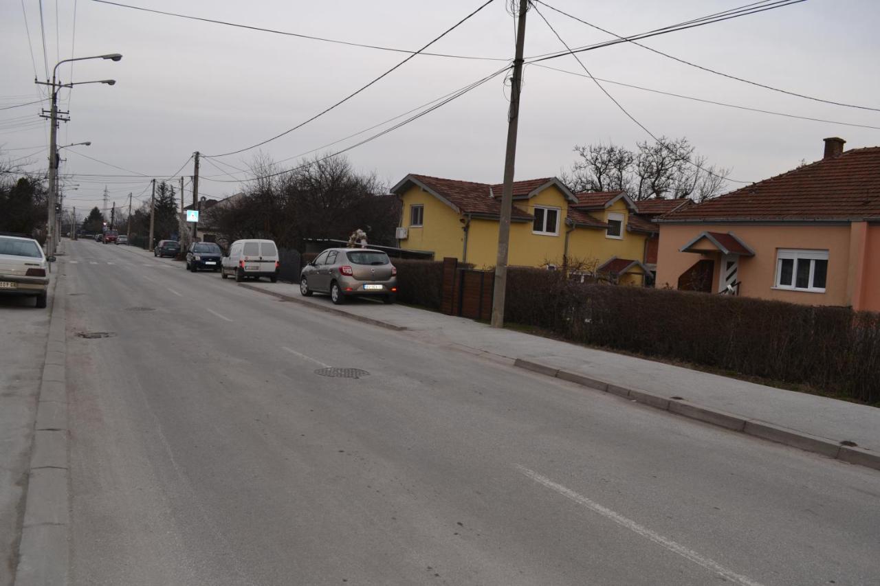 Apartments Pandora Jagodina Bagian luar foto